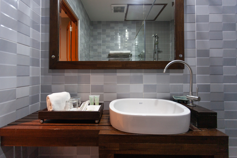 Bathroom 24