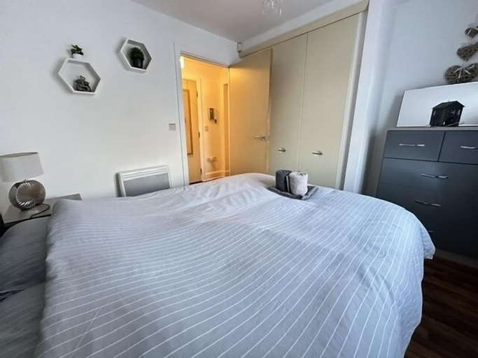 Bedroom 3, Grand Central Apartments, Centro, Derby