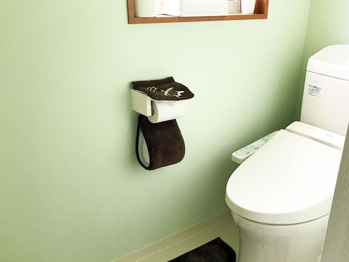 Bathroom, Shirahama Mariner, Shimoda