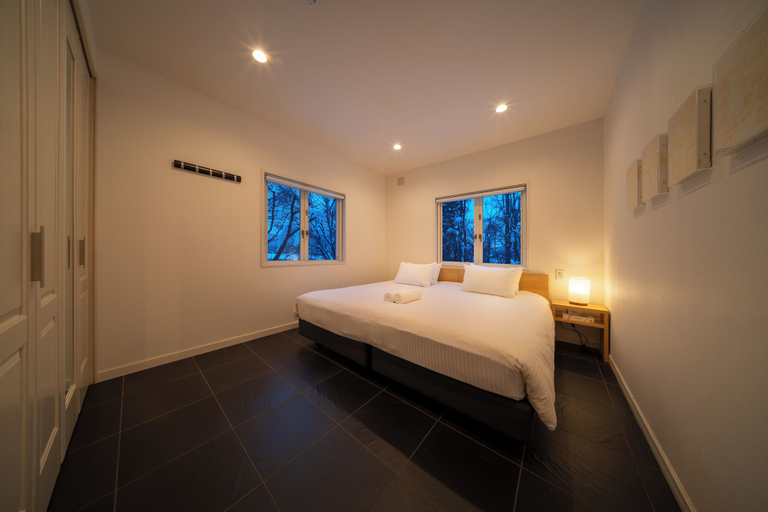Bedroom 3, Powdersuites, Hakuba