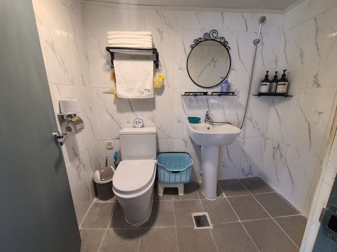Bathroom, Sangjuhanok, Sangju