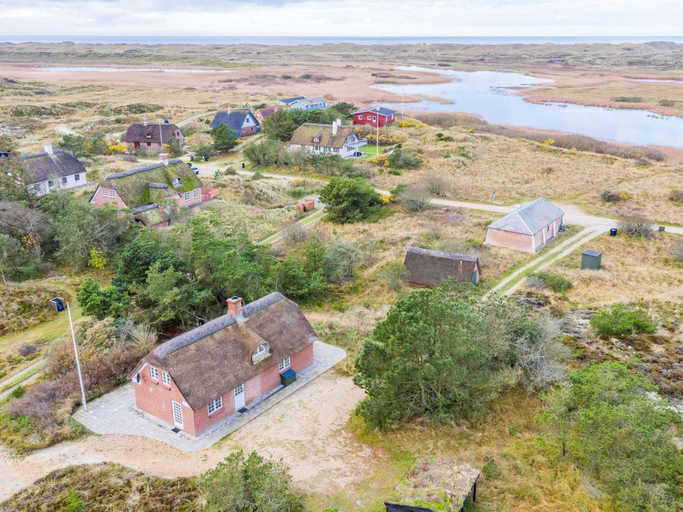 Others 4, 5 Star Holiday Home in Norre Nebel, Varde
