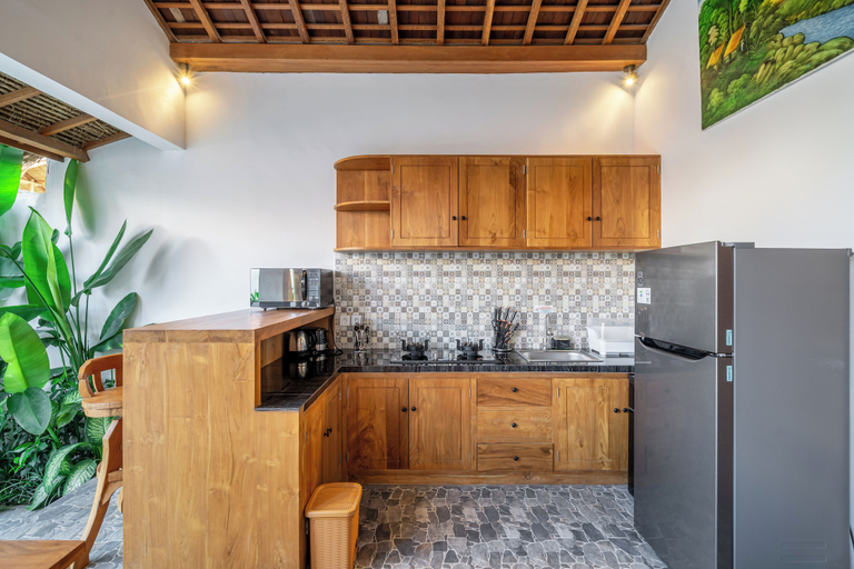 Dining Room 18