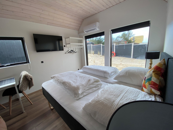Bedroom 3, Esehytter Luxury Holiday Home near Beach, Varde