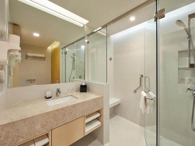 Bathroom 9