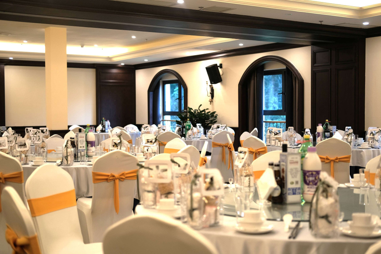 Food & Drinks, Howard Johnson by Wyndham Yaan Forest Resort, Ya'an