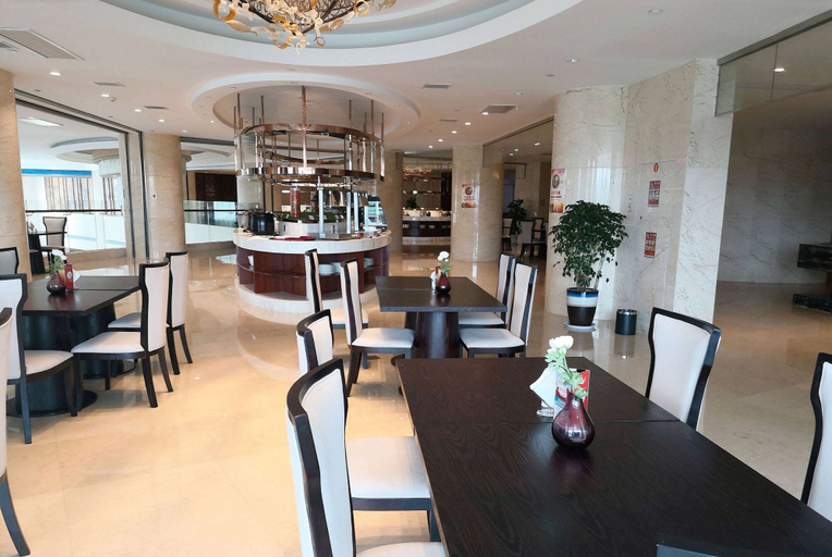 Food & Drinks 5, Days Hotel & Suites by Wyndham Jiangsu Xinyi, Xuzhou