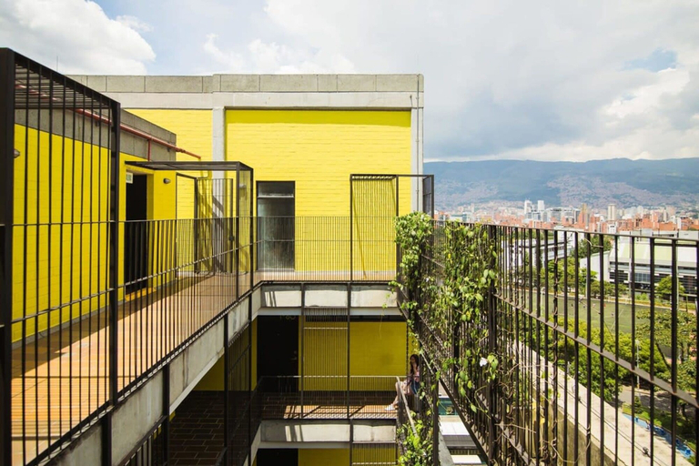 Others 3, Fantastic Loft in Laureles, Medellín