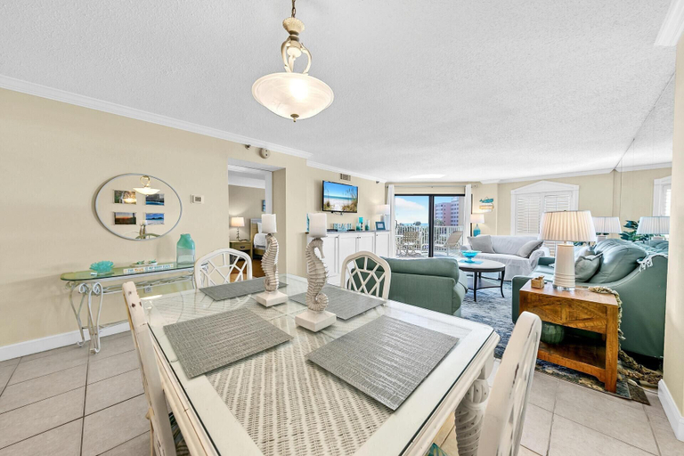 Food & Drinks, Inlet Reef 215, Okaloosa