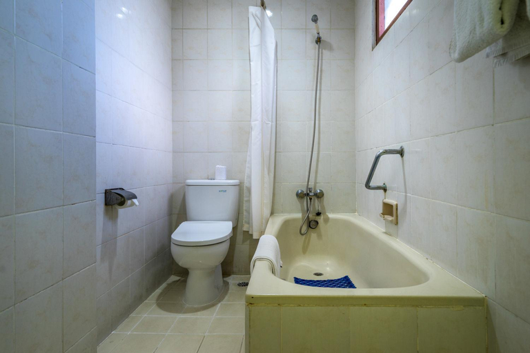 Bathroom 6