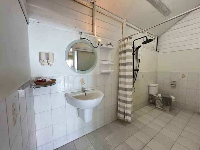 Bathroom 5, Samui Harmony Resort, Ko Samui