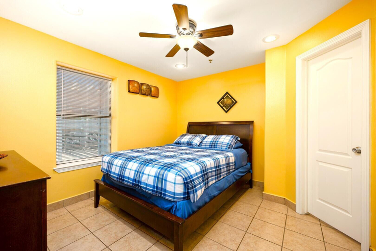 Bedroom 3, Lantana Retreat #2, Cameron