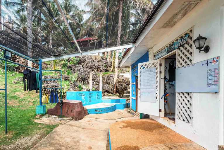Exterior & Views 2, Blue Star Dive & Resort, Anda