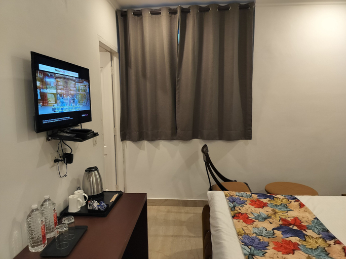 Bedroom 2, Farmhouse Inn, Delhi