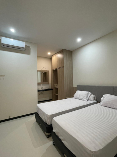 Bedroom 14