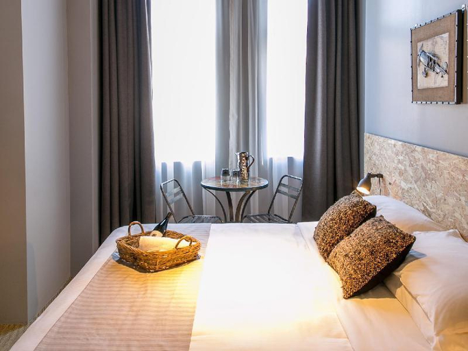 Bedroom 9