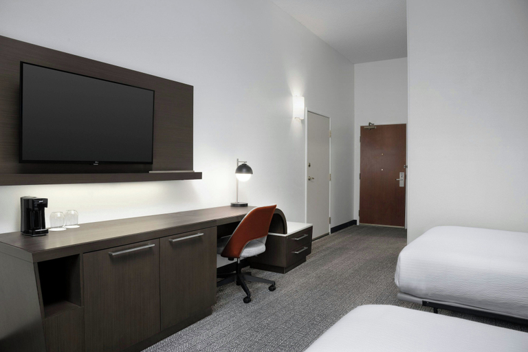 Bedroom 3, Courtyard by Marriott Lakeland, Polk