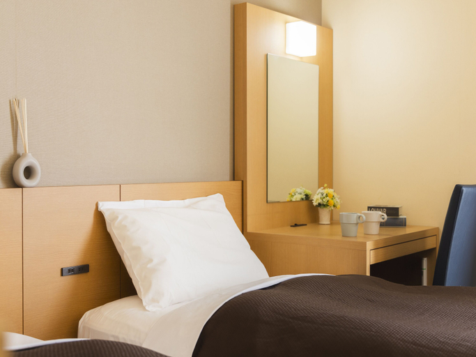 Bedroom 8