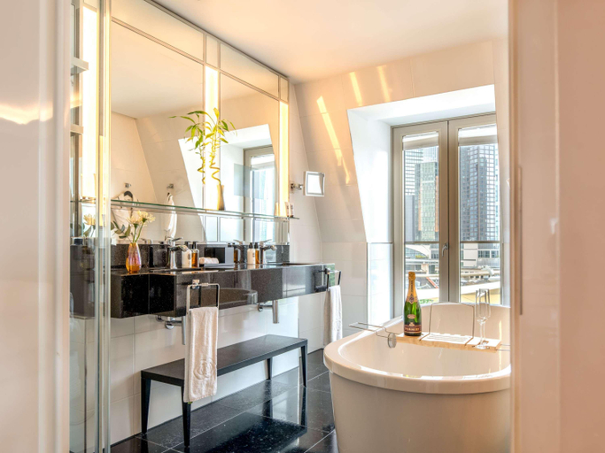 Bathroom 9