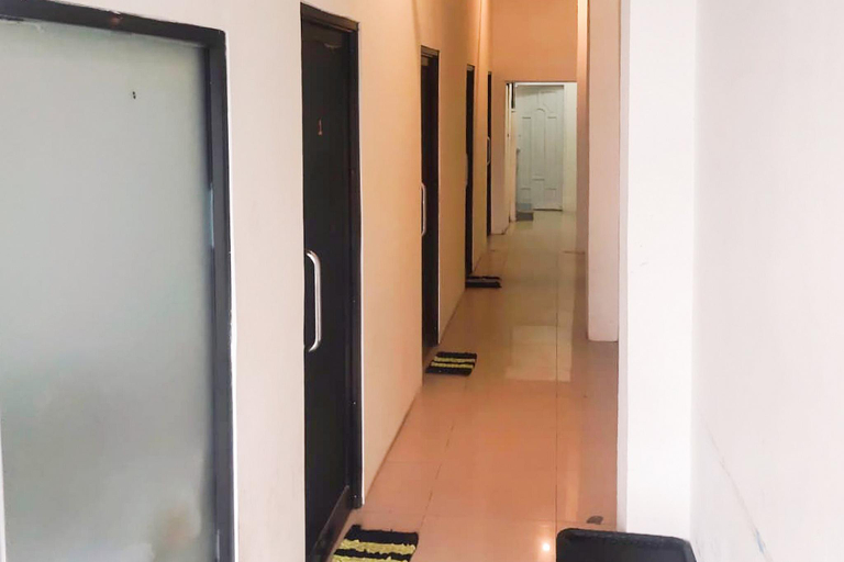 Public Area 3, RedDoorz near Grand Tarakan Mall, Tarakan