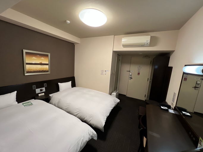 Bedroom 2, Hotel Route Inn Uozu, Uozu
