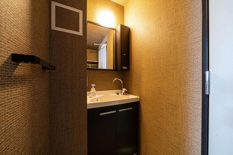 Bathroom 3, Beppu Hostel U&T, Beppu