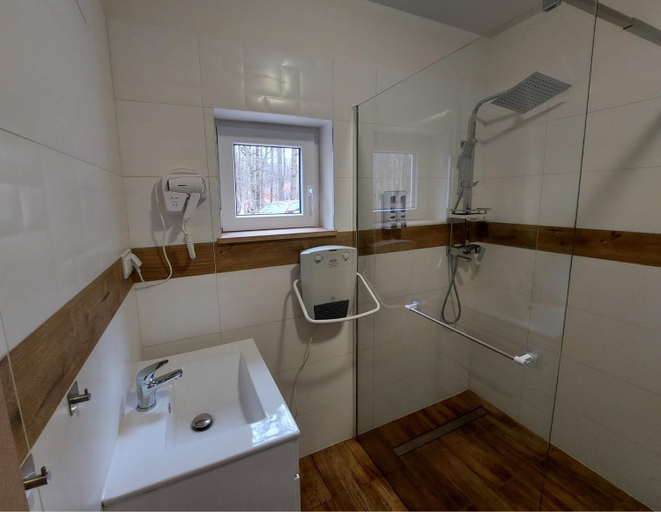 Bathroom 3, Sowi Kat - Domki z Baliami oraz Tradycyjne, Wejherowo