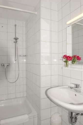 Bathroom 5, Hotel am Rokokogarten, Würzburg