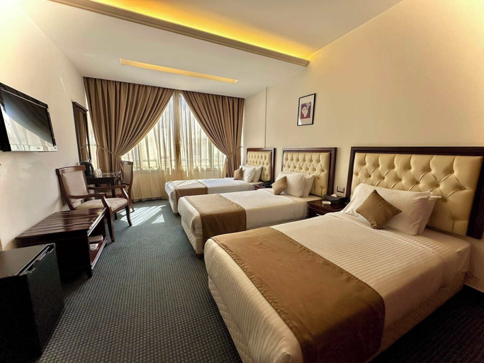 Bedroom 3, MidTown Hotel & Suites, Beirut