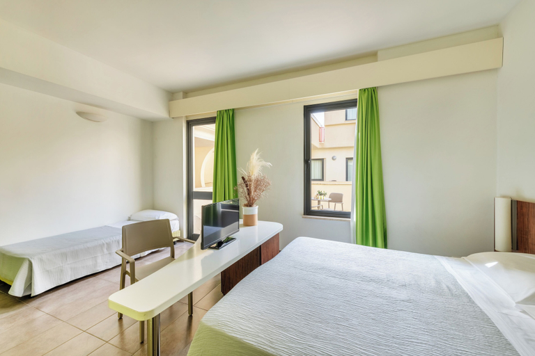 Bedroom 3, VOI Alimini Resort, Lecce