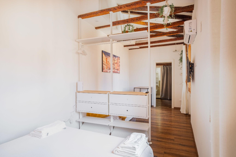 Bedroom 3, Cozy Penthouse Belvedere  Piazza delle Erbe, Bologna