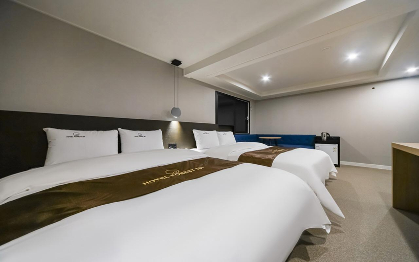 Bedroom 11