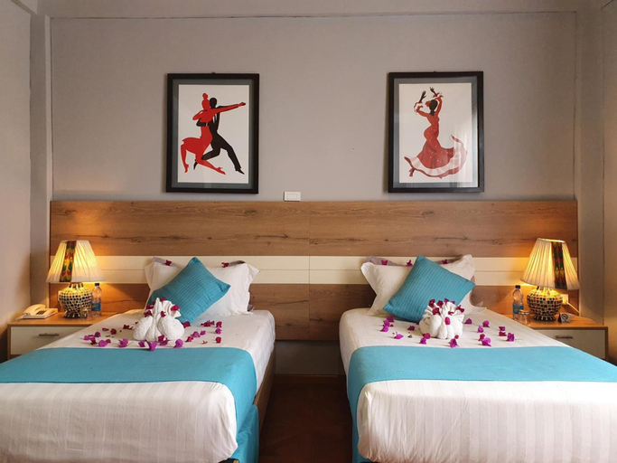 Bedroom 2, Inn of the Four Sisters, Semen Gondar