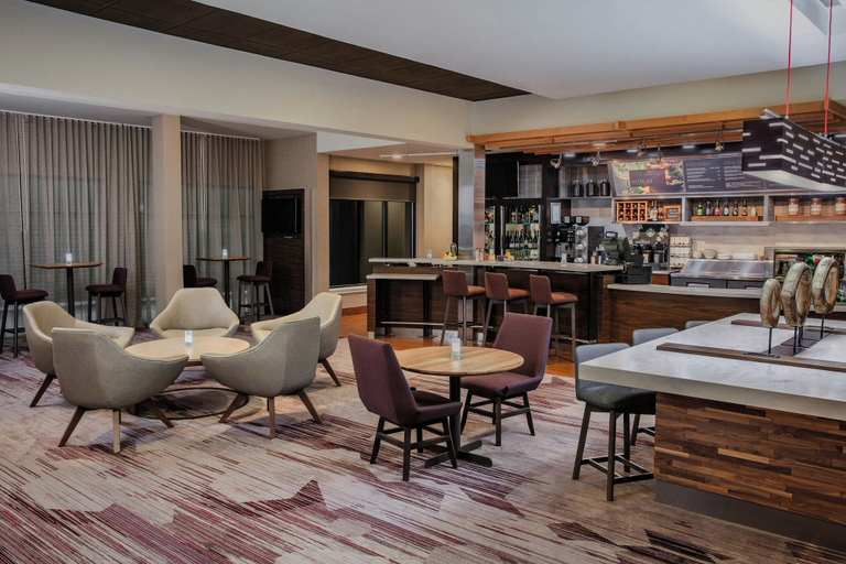 Food & Drinks 4, Courtyard by Marriott Greensboro, Guilford