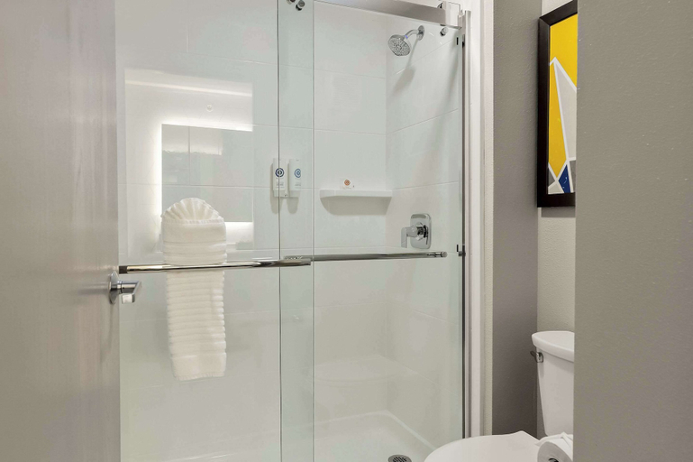 Bathroom 4, Comfort Inn Conroe, Montgomery