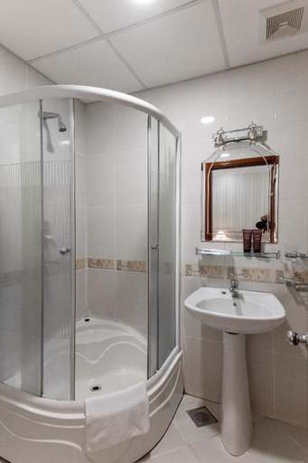 Others 5, The One Hotel SG by BAY LUXURY, District 1