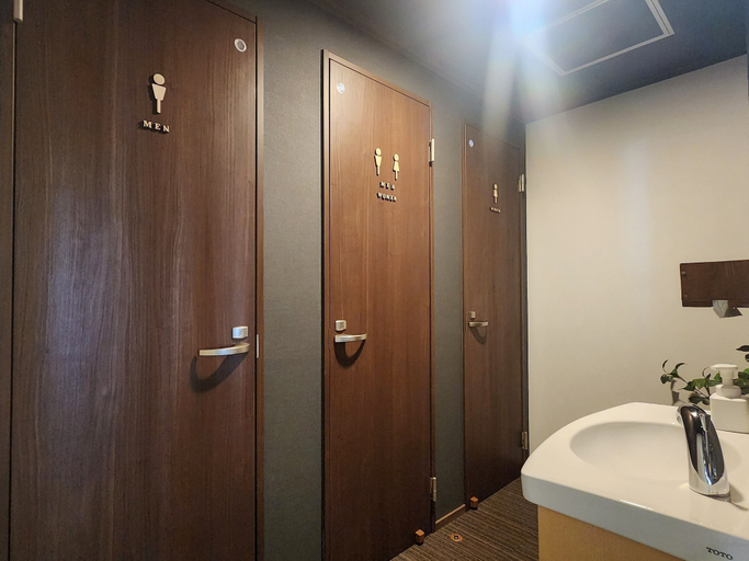 Bathroom 4, Pension Kobekko, Otari