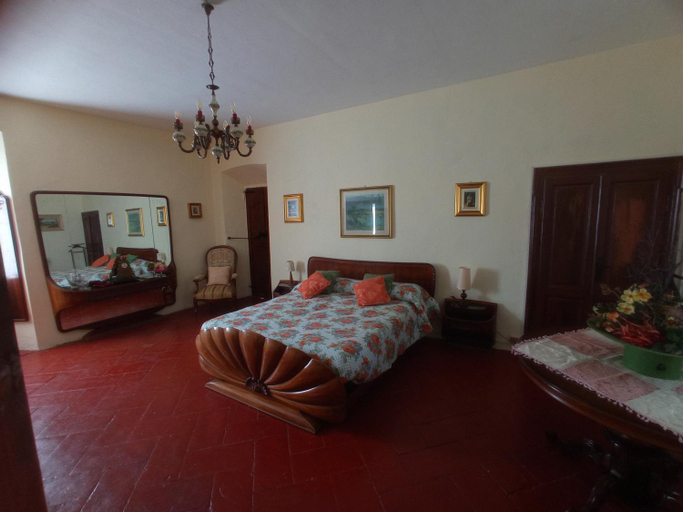 5, Dulcius ex Asperis Bed & breakfast, Pavia