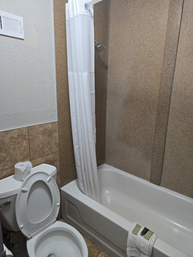 Bathroom 5, Motel 6 Raleigh, NC – Downtown South, Wake