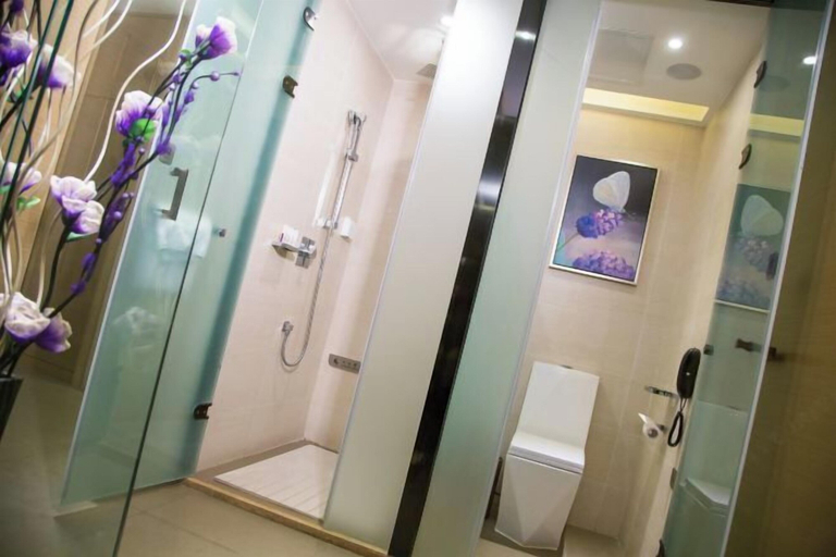 Bathroom 4, Lavande Hotel (Longnan Changjiang Avenue), Longnan