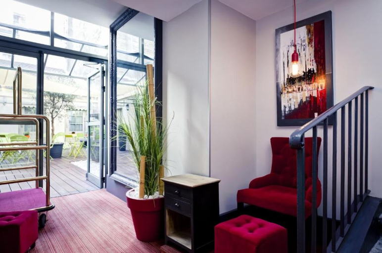 Public Area 3, Hôtel Alexandra, Rhône