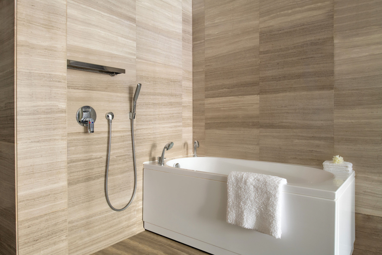 Bathroom 21
