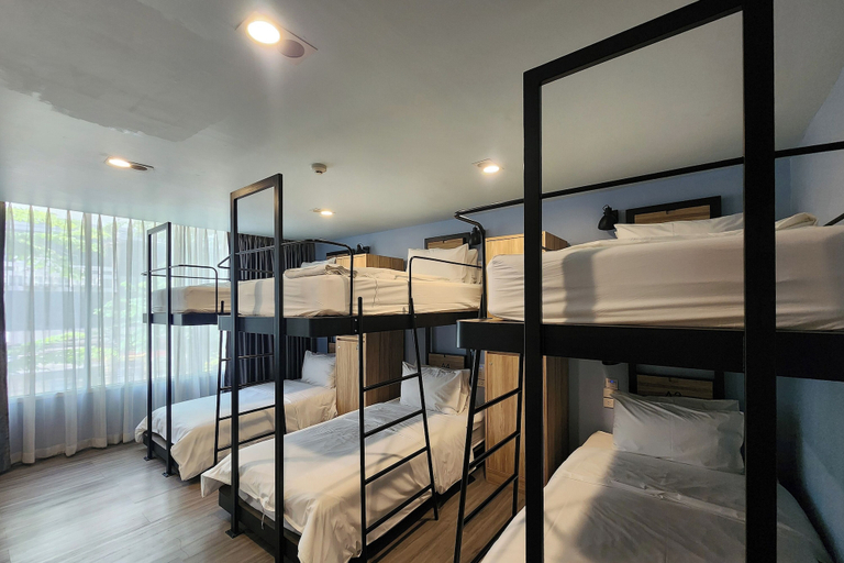 Bedroom 13