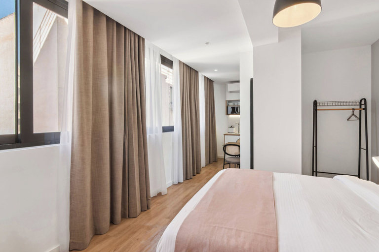 Bedroom 4, Limehome Piraeus Olive, Attica