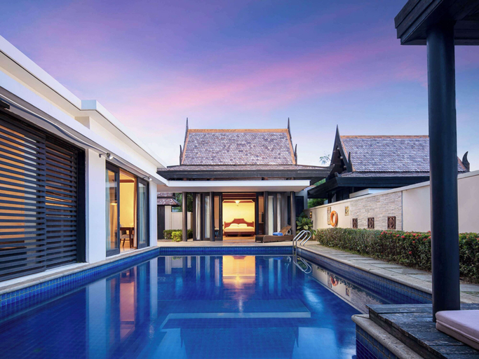 Swimming Pool 12