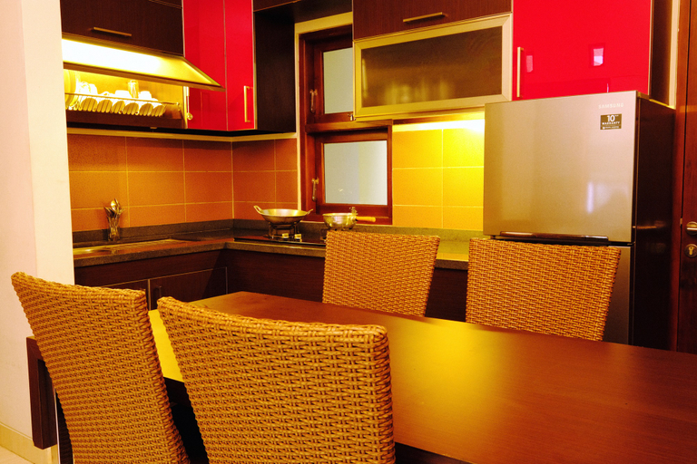 Dining Room 9