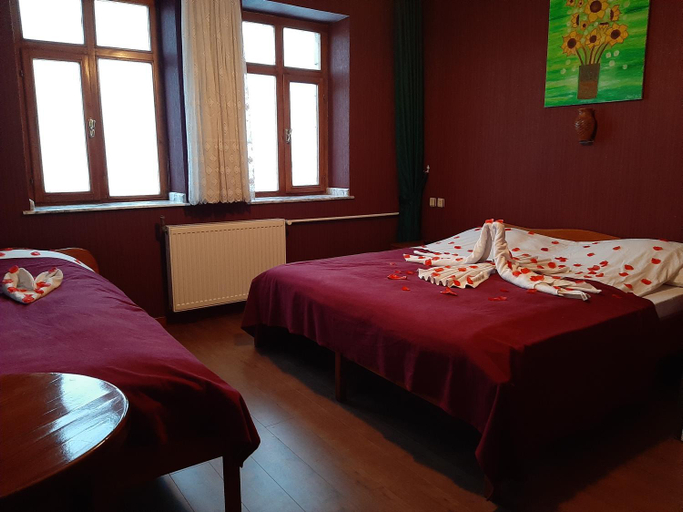 Bedroom 14