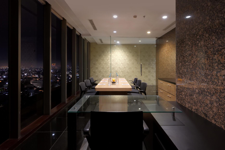 Dining Room 29
