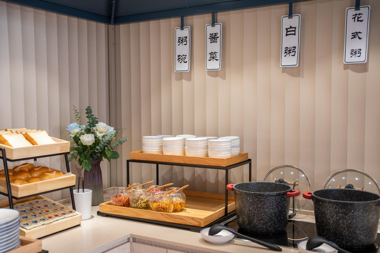 Food & Drinks 5, Hanting Hotel Zhaotong, Zhaotong