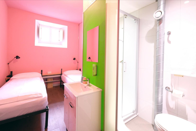 Bedroom 5